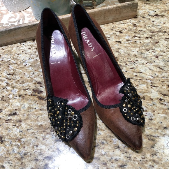 Prada Brown Black Pointed Toe Sequin Stud Rhinestone Embellished Pumps 38 - Picture 2 of 11